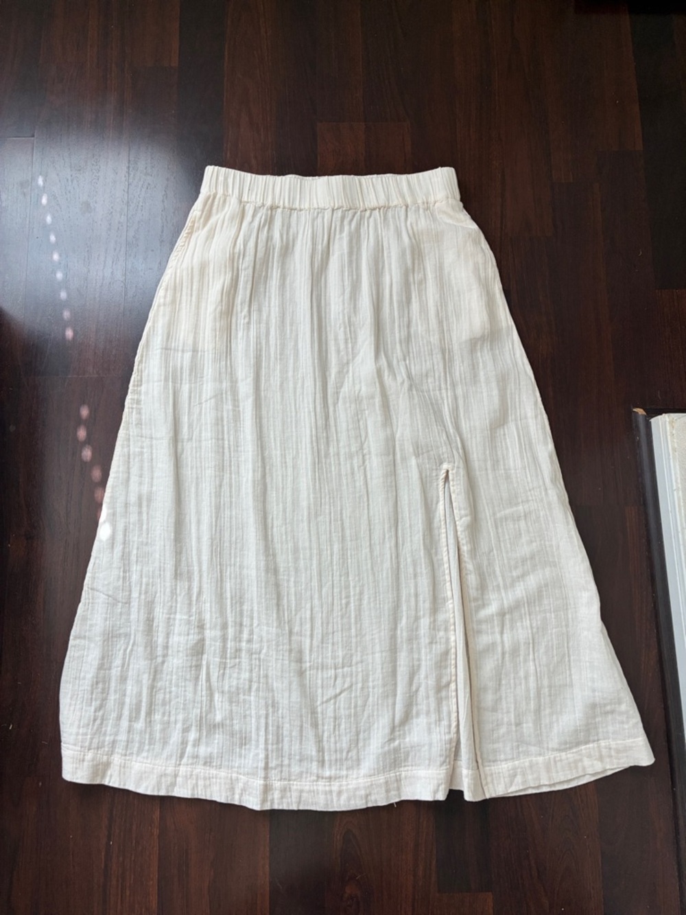 Cream Maxi Skirt with Elastic Waist and Side Slit